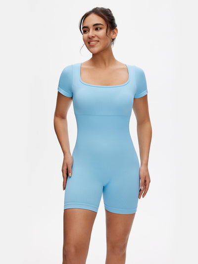 Women’s shapewear bodysuit video – Model walking and turning to show front, back, and side fit for seamless styling